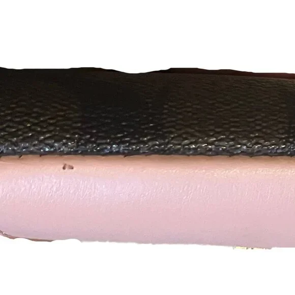 EUC Coach Medium Corner Zip Wallet in Signature Canvas - Picture 10 of 11